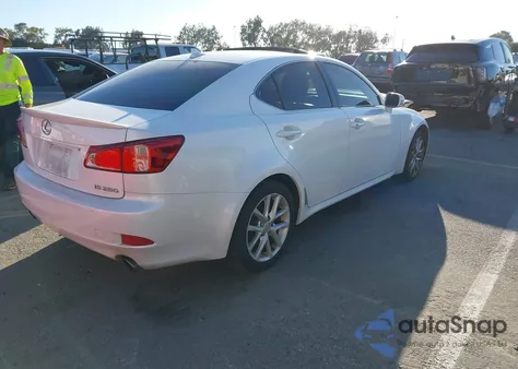 2011 Lexus Is 250 z USA, uszkodzony, nr VIN JTHBF5C22B5143697
